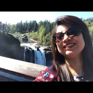 Meet your Posher, Jenny